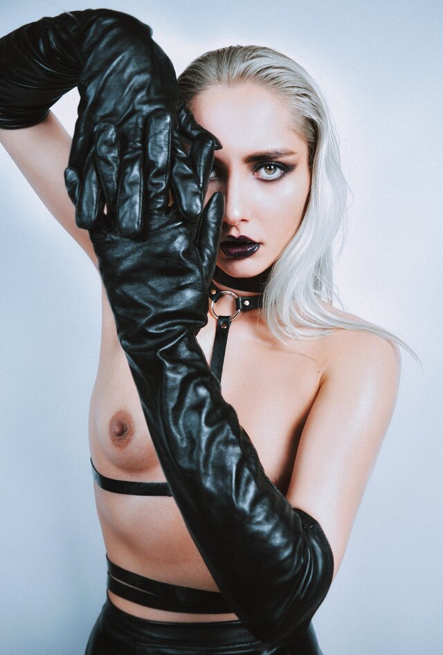 Фото Ирена Naamah Kaoskult