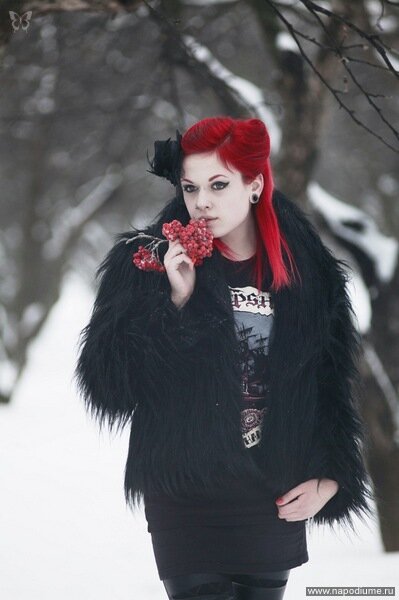 Ana Zombi's photo
