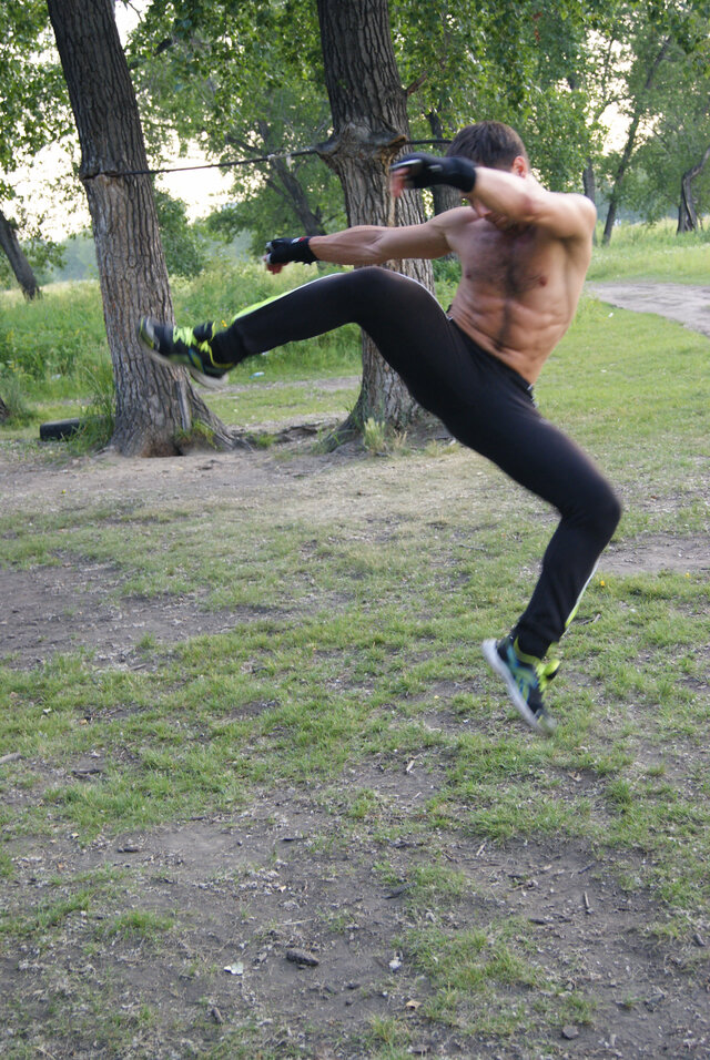 照片Maksim Derevjagin