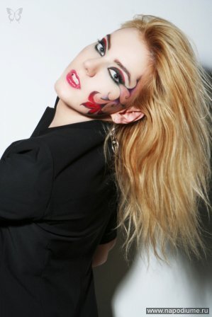 Olya Lukisha's photo