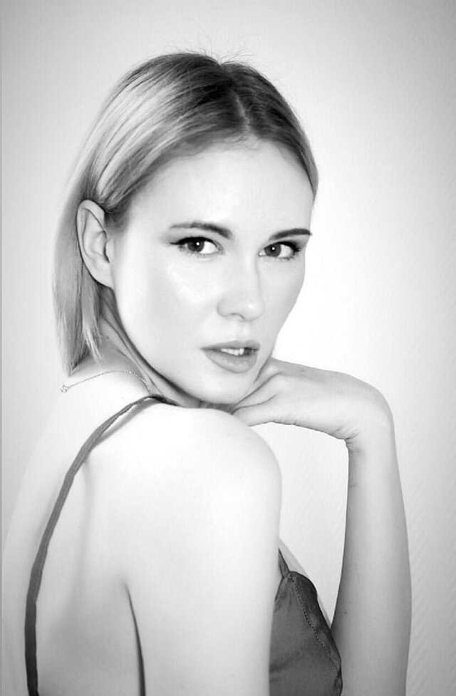 Face, White, Lip, Beauty, Eyebrow, Hairstyle, Monochrome