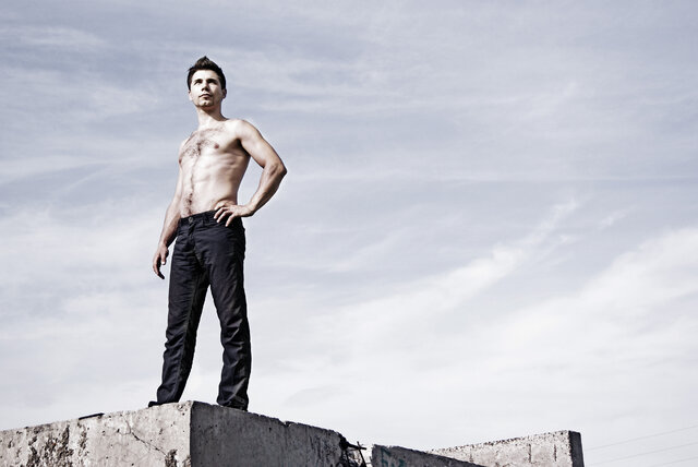 照片Maksim Derevjagin