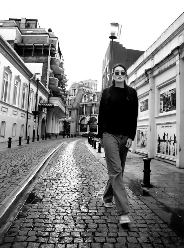 stroll