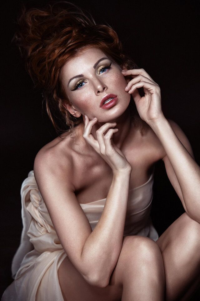 Alena Ray's photo