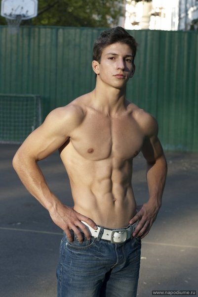 照片Nikita Gucu