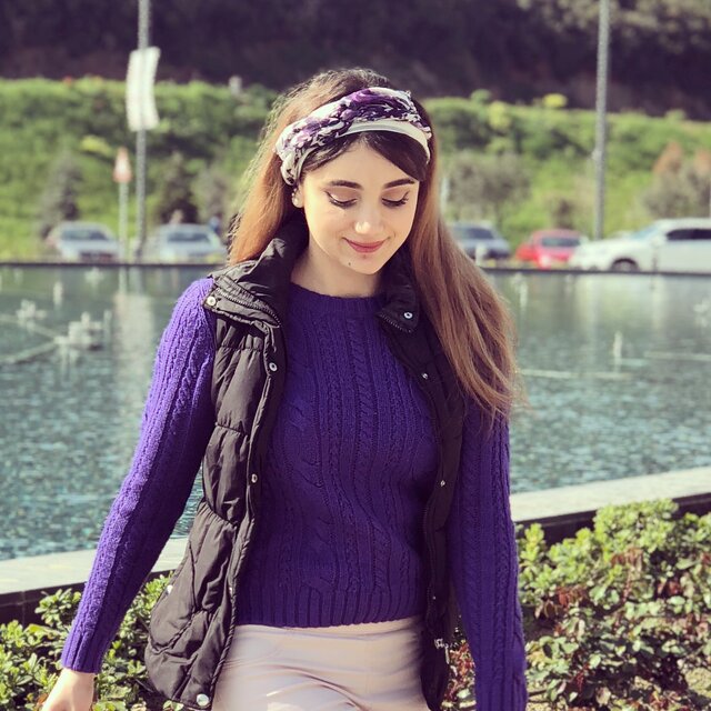 Foto Emina Kurayeva