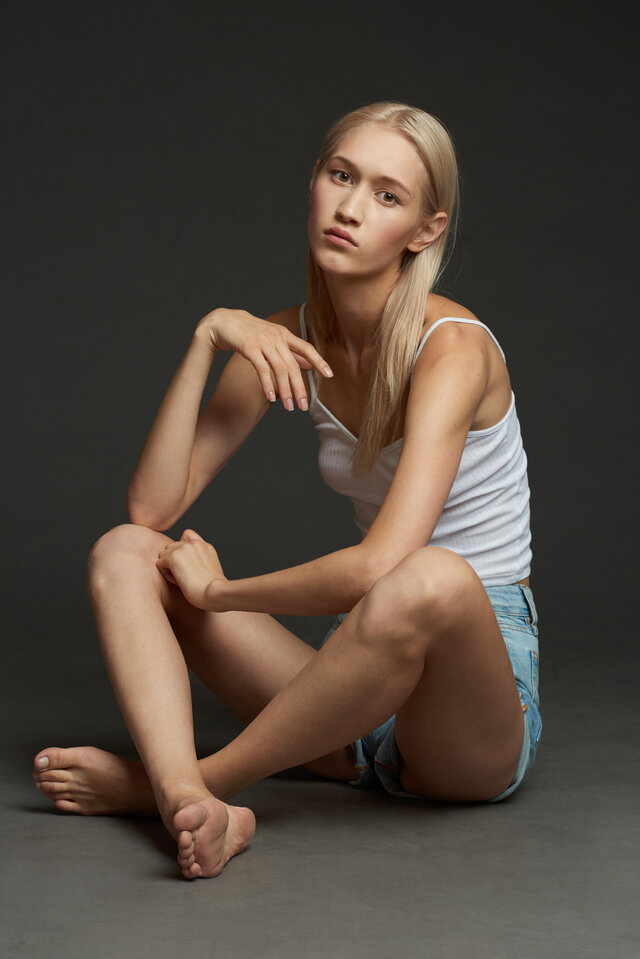 Ph: Aleksandr Talyuka