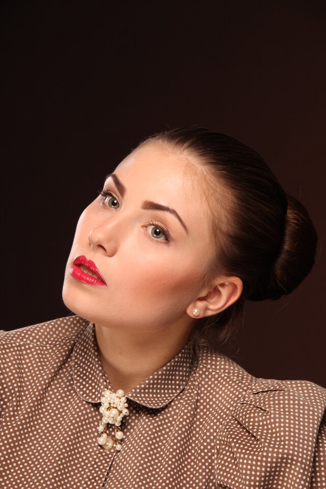 照片Anna Netovich