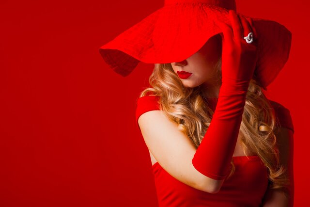 Lady, In, Red, шляпа
