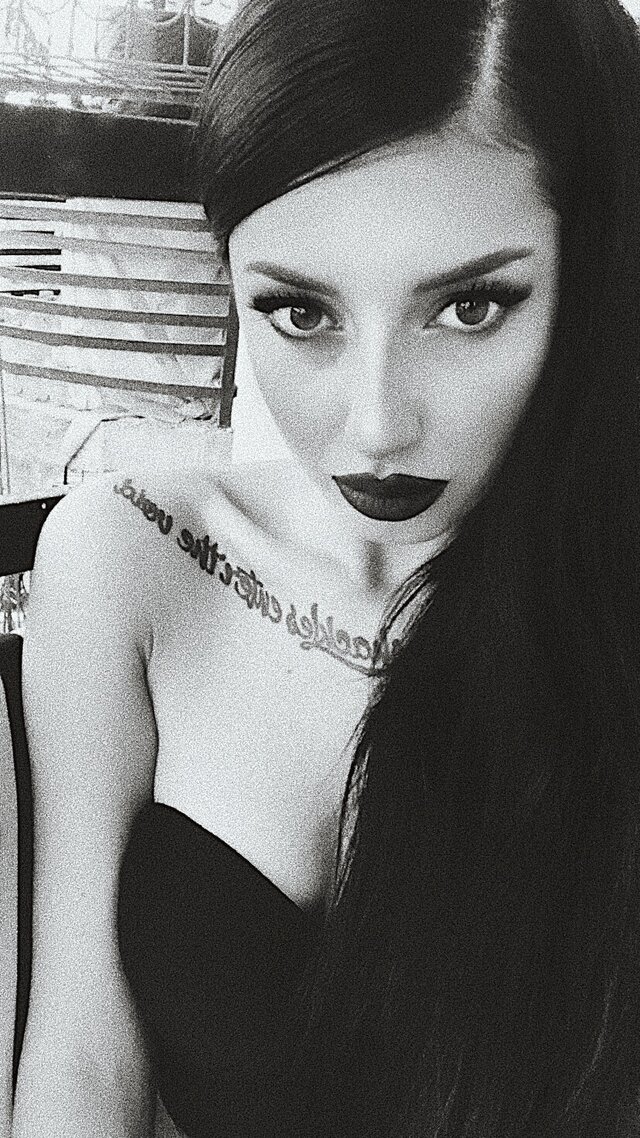 照片Sanam Rahimova