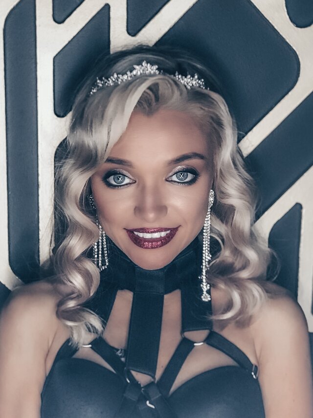 #backstage