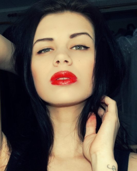 Lili Night's photo