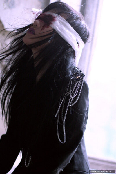 照片Ajgera Nurgazina