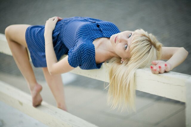 Фото Елена Azure Красная