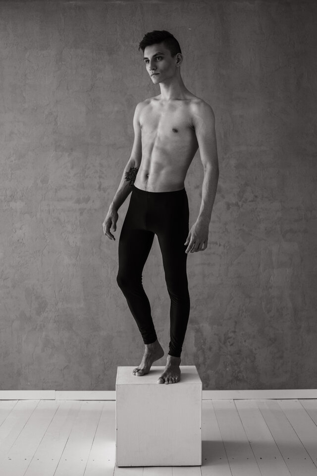 照片Andrej Anglezin