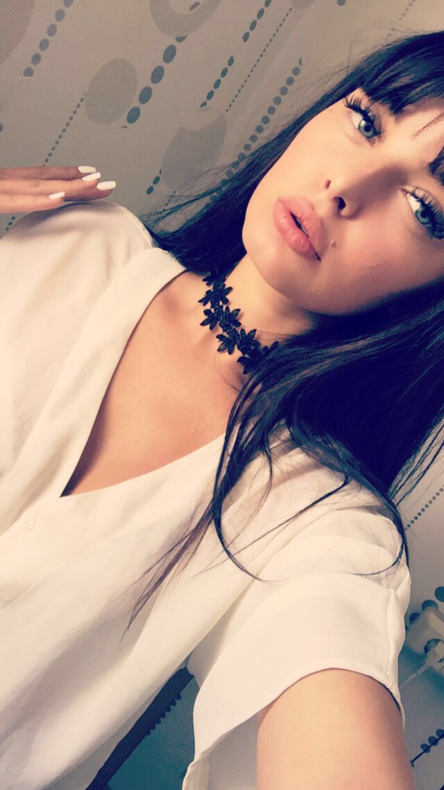 照片Polina Mironova