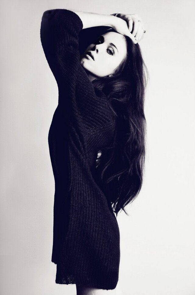 Lesya may's photo