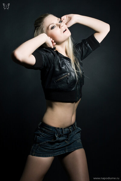 Elena Lara's photo