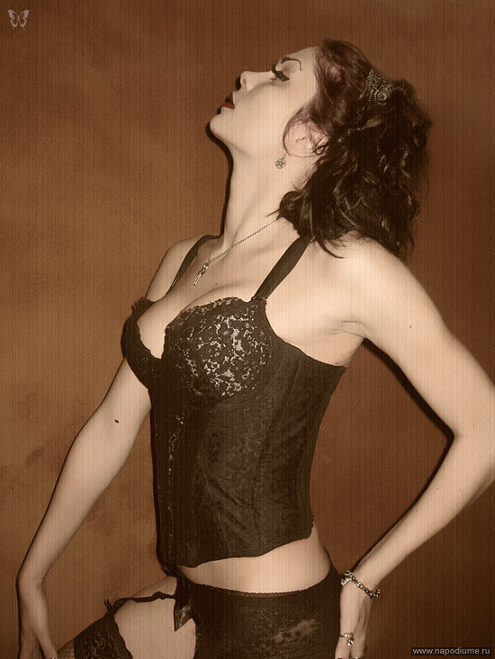 Pin Up