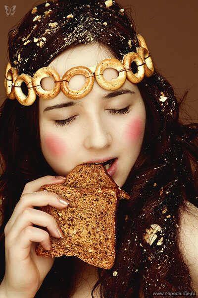 Advertising "bread and buns"