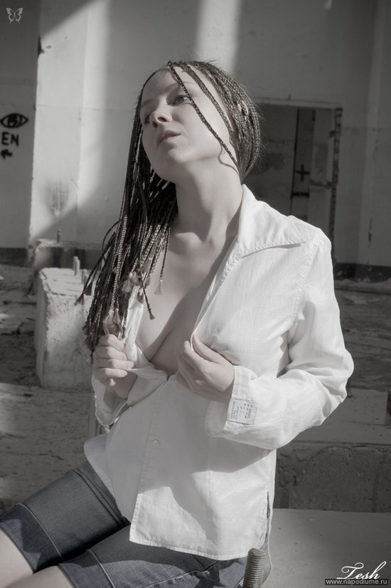 Tesh Photograph's photo