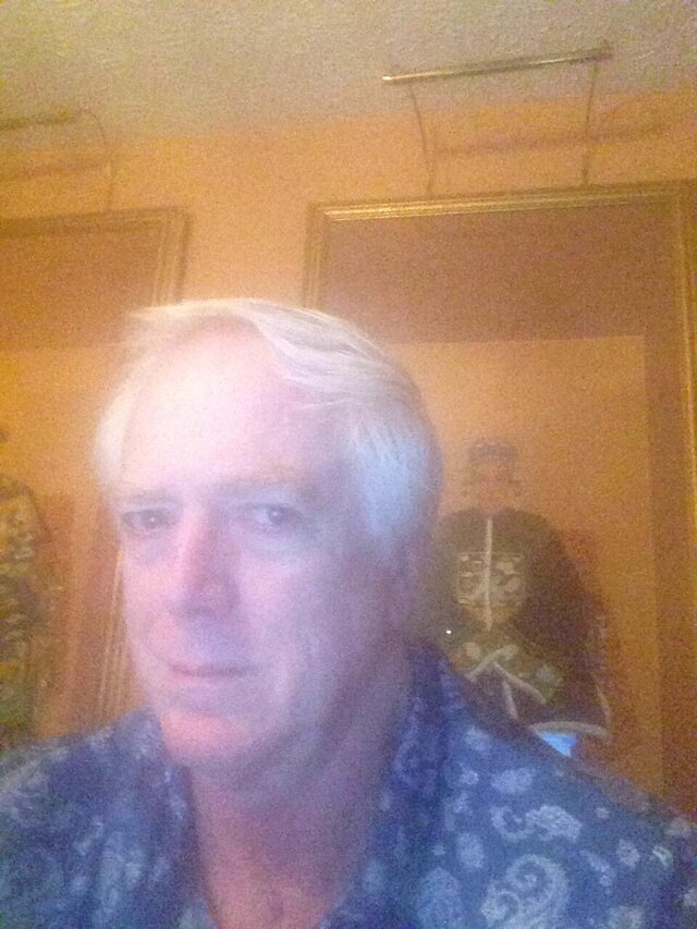 Фото Eric Brock Burden