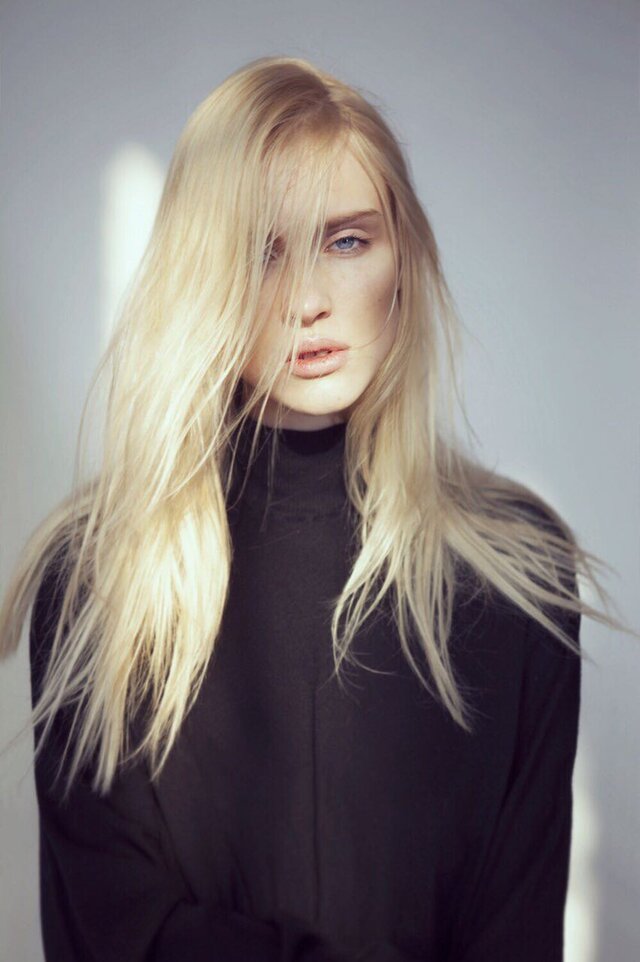 照片Anastasia Emelianova