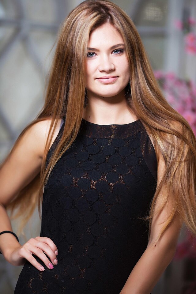 olesya minakovskaya's photo