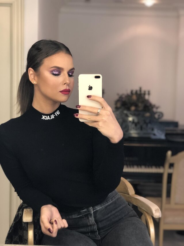 Foto Anastasiya Mikhneva