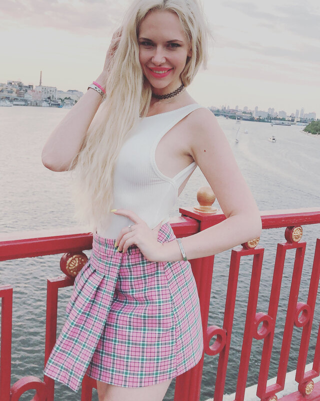 Lola Lav's photo