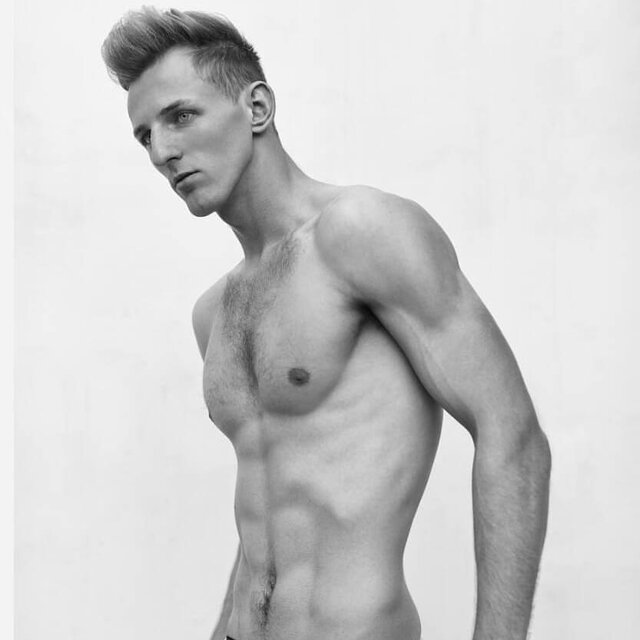 Foto Arthur Romancev