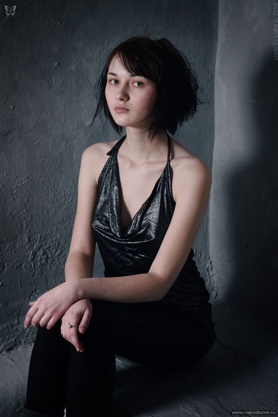 Girl With The Crossed Hands