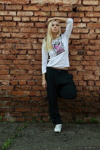 Polina Logunova's photo