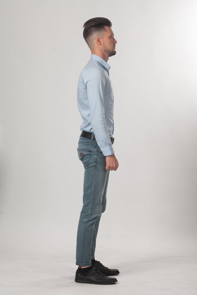 照片Aleksandr Kobzev