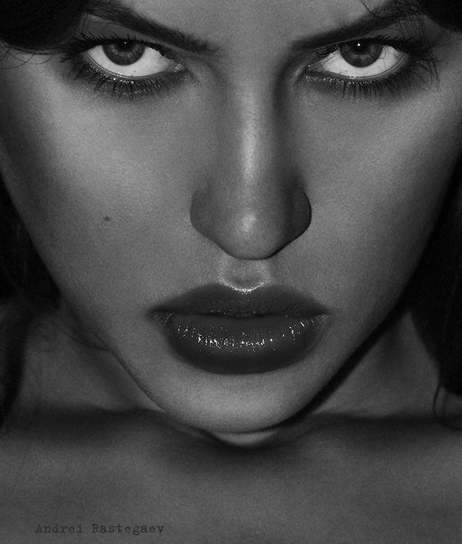 Julia Savel'eva's photo