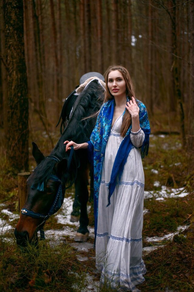 Есть ещё женщины в русских селеньях