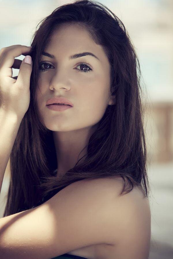 Lena Sarro's photo