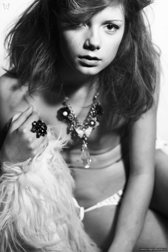 Angelina Lobanova,  Ekaterina Pereverzeva, Nude