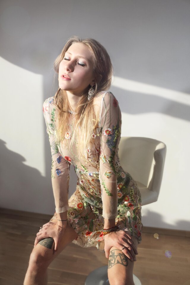 Julia Acid's photo