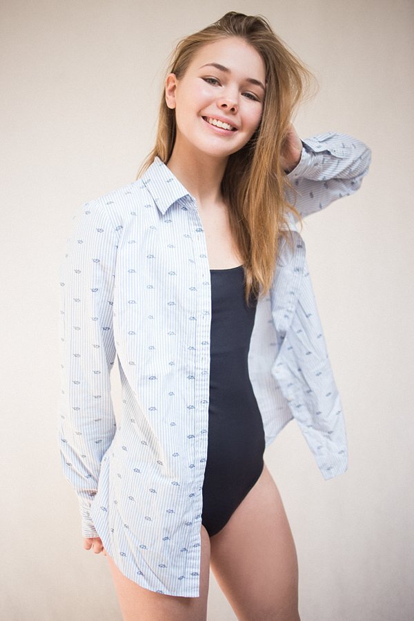 照片Valeria Volkova