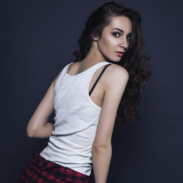 照片Anastasia Tkalenko