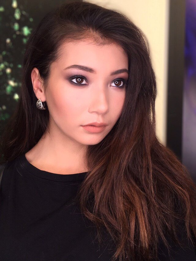 照片Sezim Chotubaeva