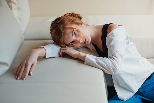 Sleep, Comfort, Nap, Sitting, Mattress, Furniture, Bed, Worried, Bored, Gesture