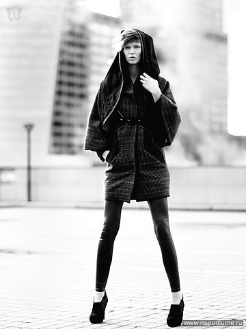 фото - Виталий Сеченов
стилист съёмки - Аня Ярым
fashion-дизайнер - Ekaterina Sholomova