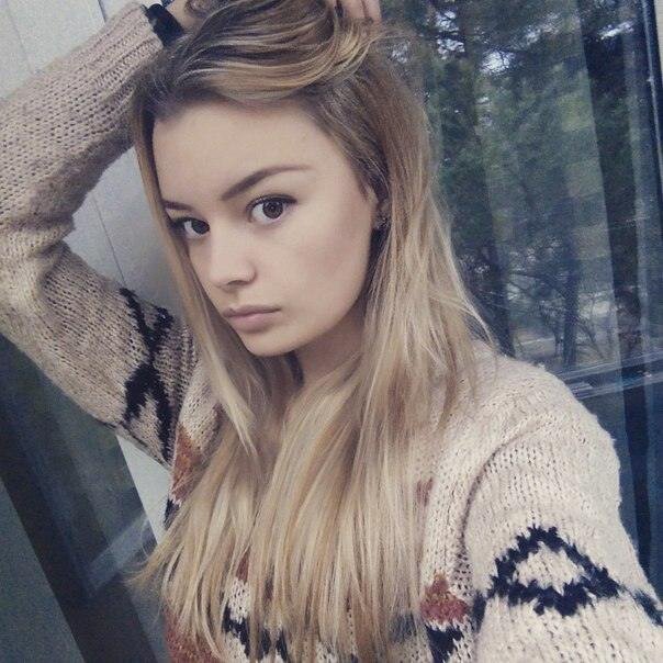 照片Aleksandra Vozniuk