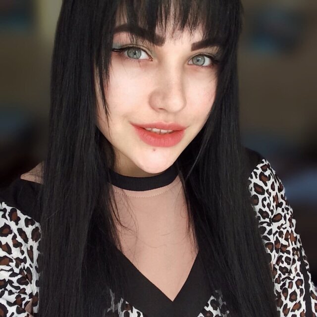 Anastasia Riddle's photo
