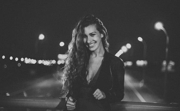 Foto Anna Larskya