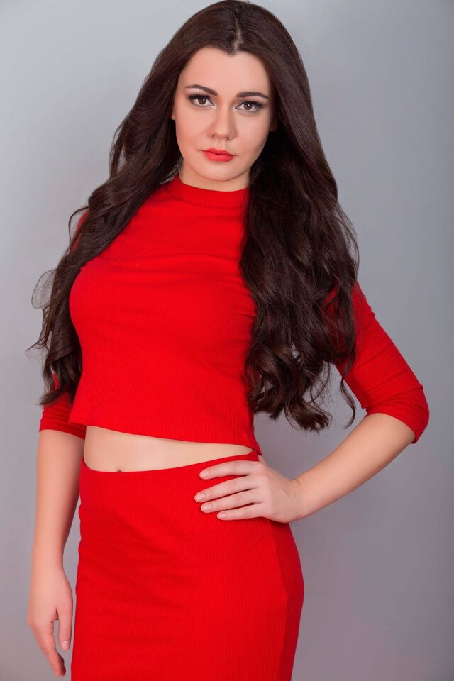 照片Ulia Angelova