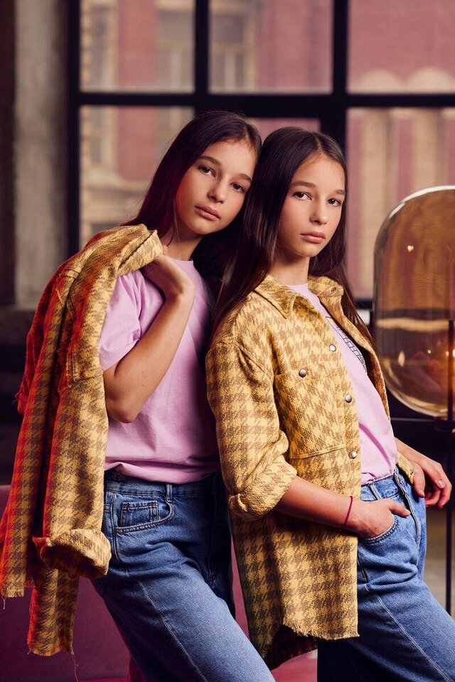 Фото Karina&Diana Alesich