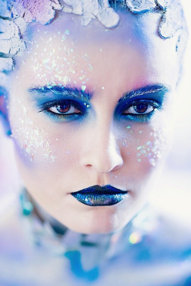 Http://www.zinovievevgeny.com/2014/12/frozen.html, Http://vk.com/annasolana